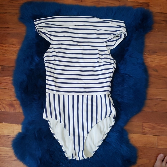 Solid & Striped One Piece - Picture 3 of 4